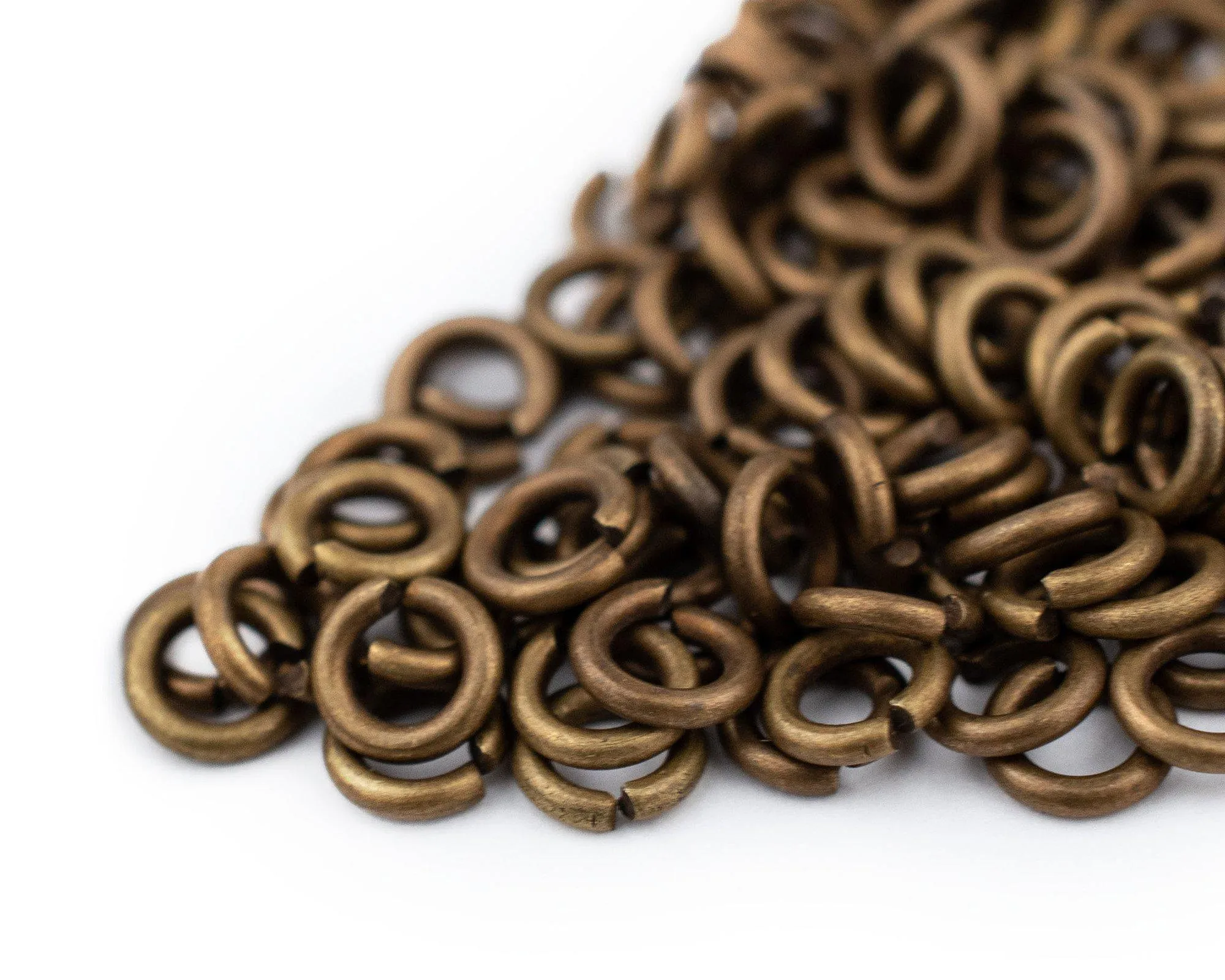 4mm Bronze Round Jump Rings (Approx 100 pieces)