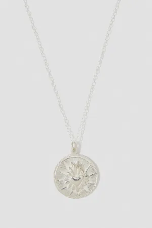 Corazon Round Necklace