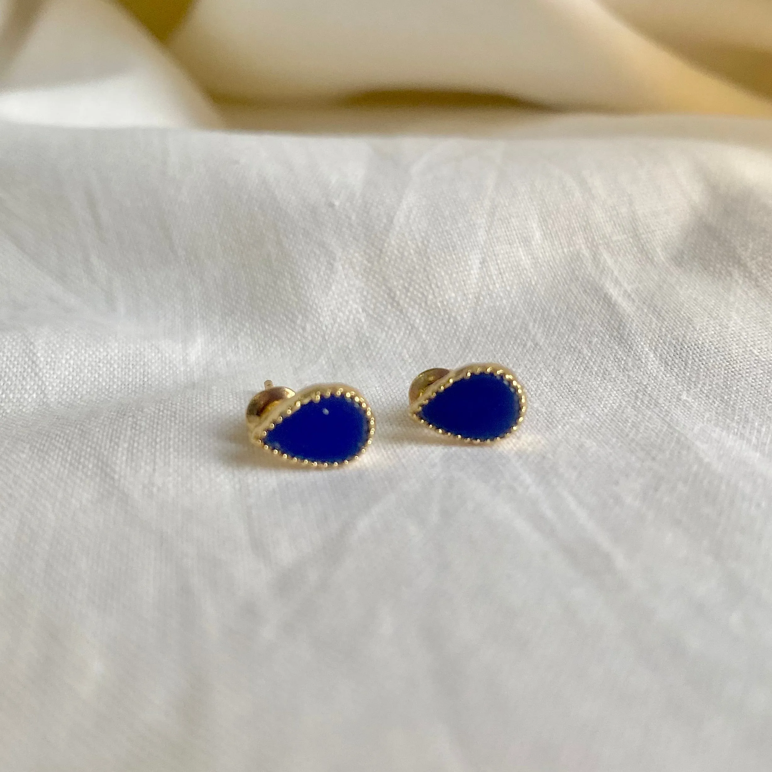 Droplet Stud Earrings