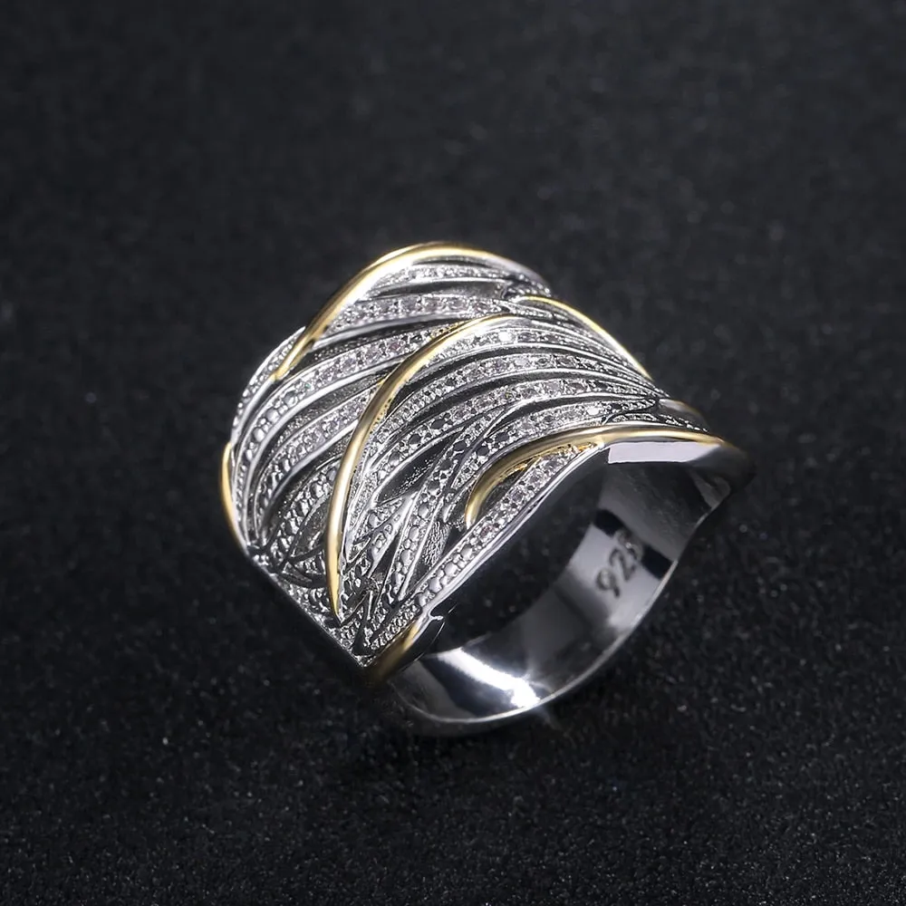 Fashion Jewelry Hollow Geometric Puzzle Ring with Zircon in Silver Color