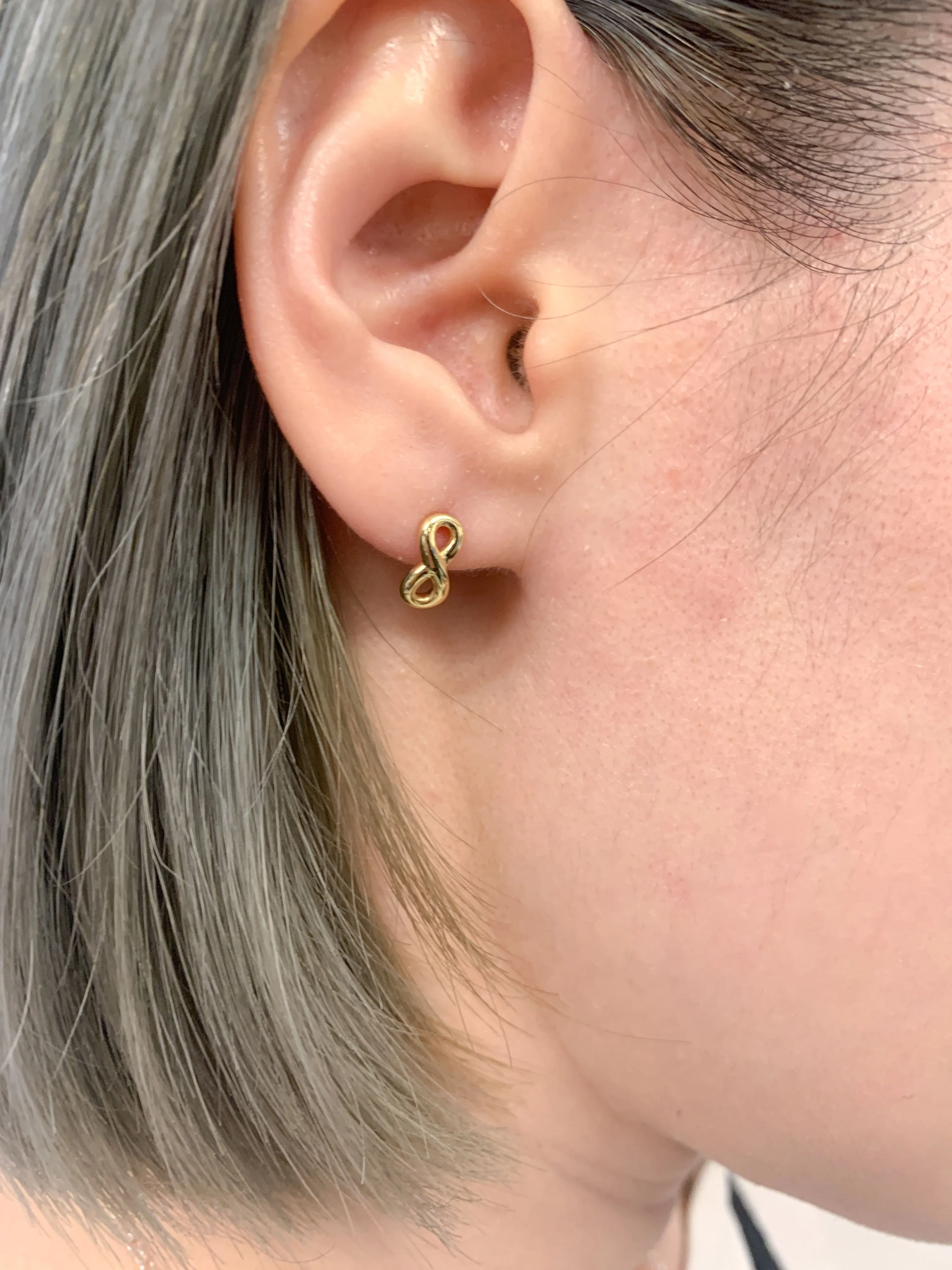 Gold Infinity Earring - Minimalist Infinity Studs - Gold Everyday Earrings