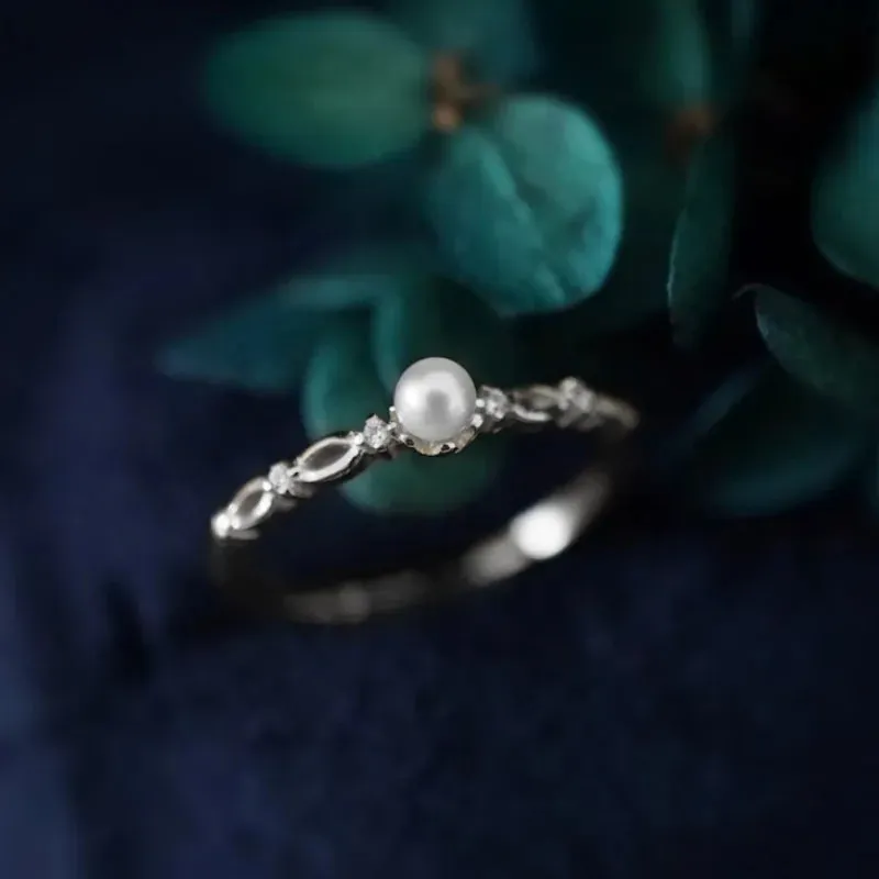 Korean Elegant Imitation Women's Pearl Zircon Ring