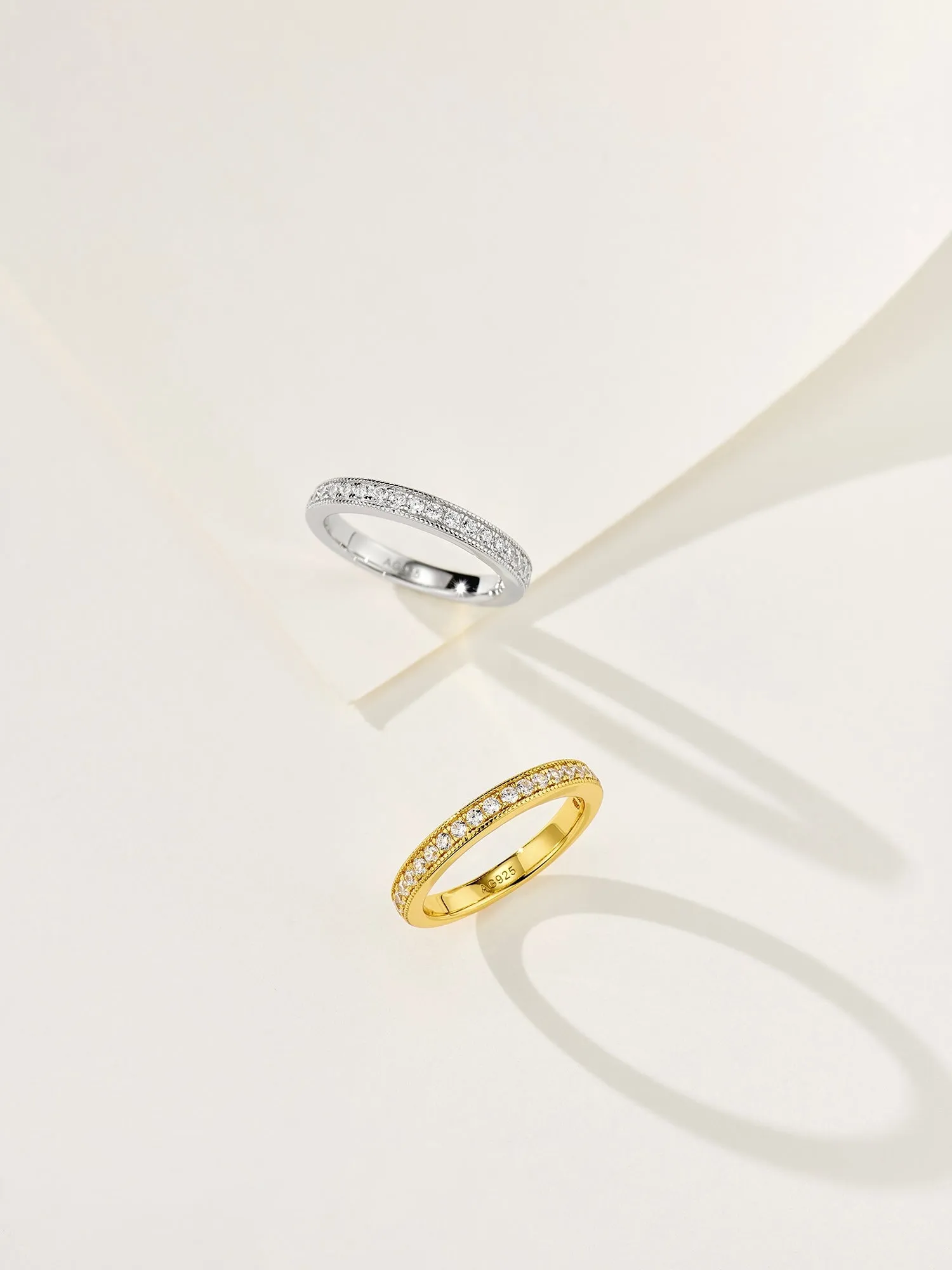 Minimalist Stacking Ring with Diamonds