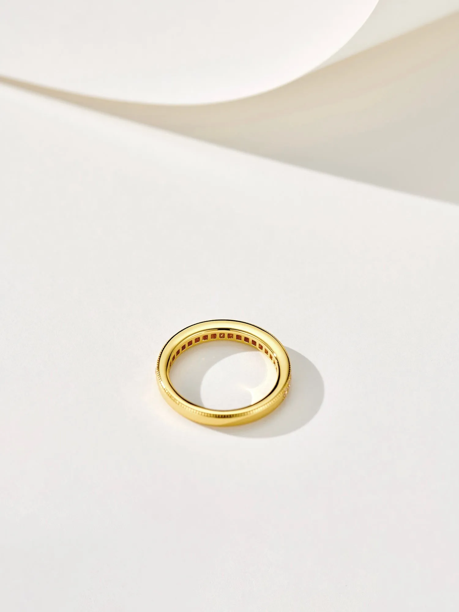 Minimalist Stacking Ring with Diamonds