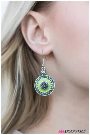 Paparazzi Earring ~ Stop BRIGHT There! - Green