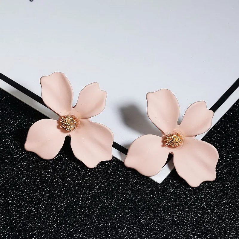 Small fresh earrings super fairy flower earrings