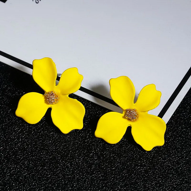 Small fresh earrings super fairy flower earrings