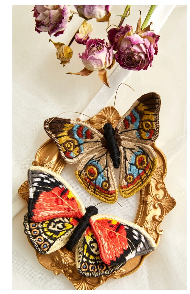 Starter Embroidery Kit Handmade Butterfly Brooches DIY Sewing Kit With Hoop