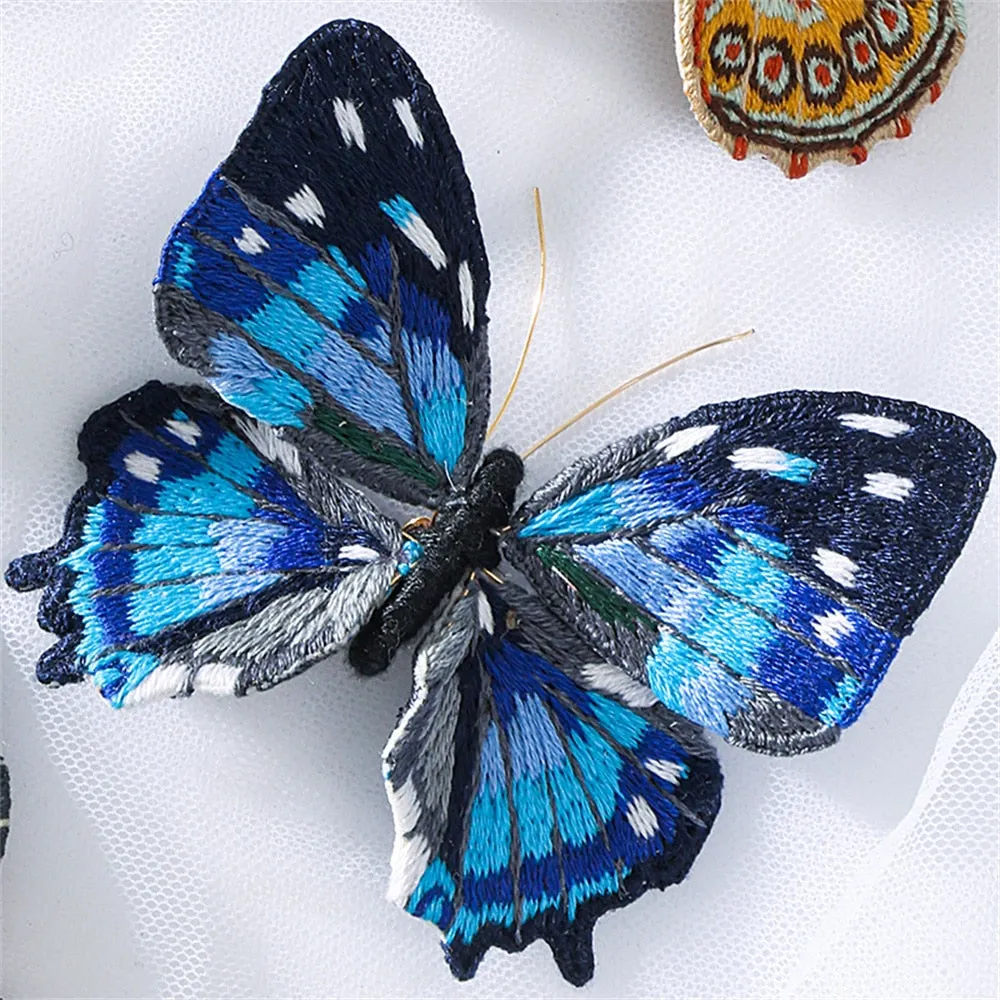 Starter Embroidery Kit Handmade Butterfly Brooches DIY Sewing Kit With Hoop