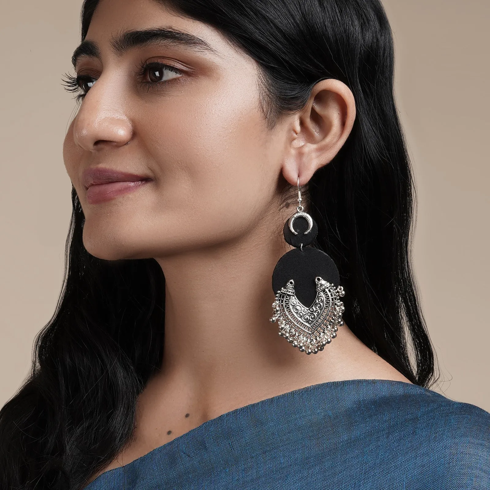 Teejh Aashna Black Fabric and Silver Oxidised Earring