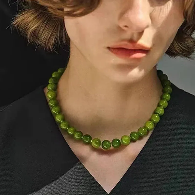 VAIGE Luxurious Natural Green Stone Round Beads Necklace - Classic French Fashion Jewelry for Parties, Featuring a Stylish Pendant and Copper Accents