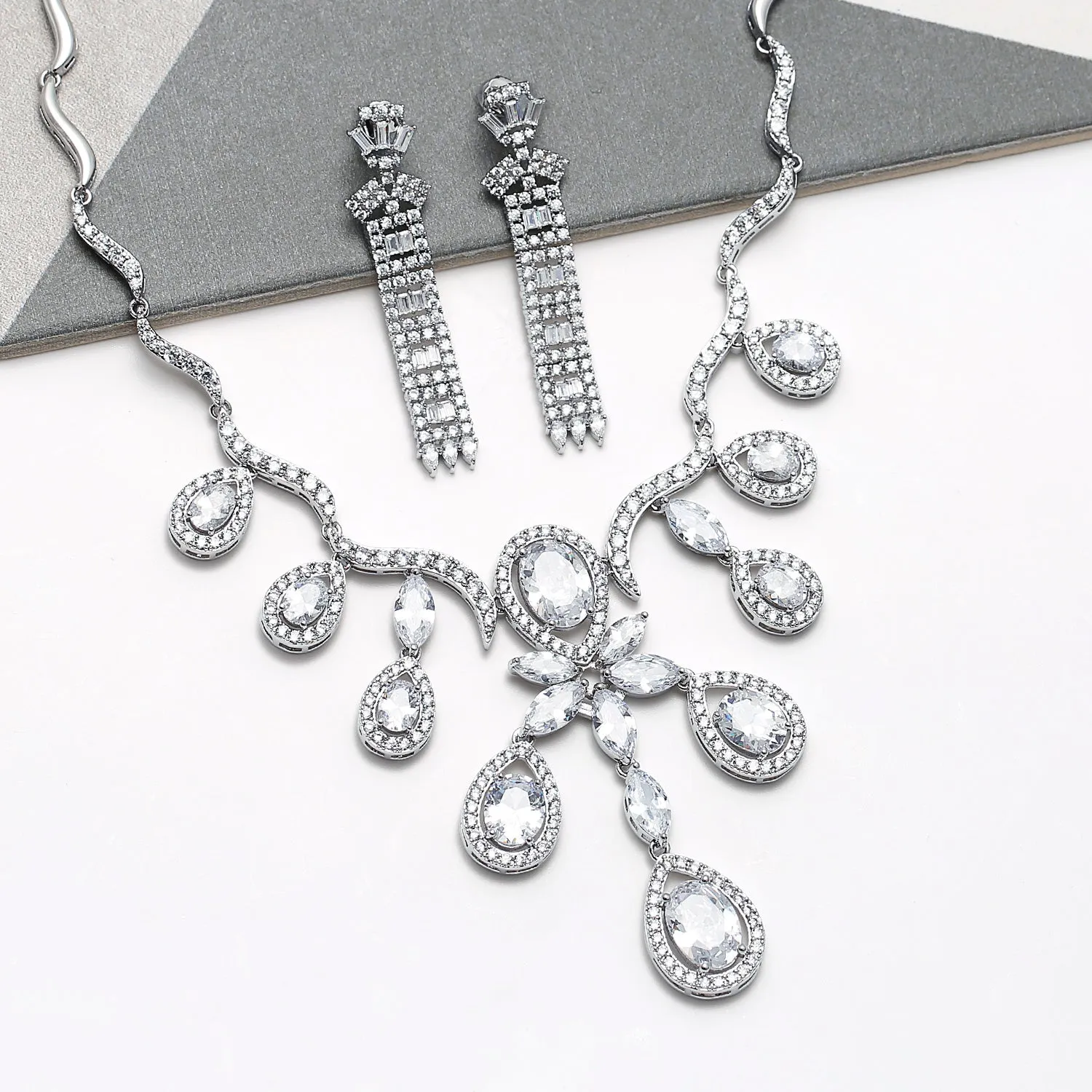 Vintage Art Deco Collar Necklace Set with Teardrop CZ and Earrings Silver Plated