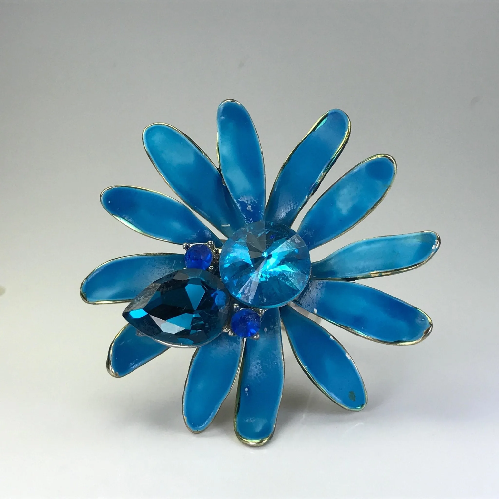 Vintage Blue Enamel Flower Ring. Upcycled Vintage Statement Ring. Blue Rhinestones.