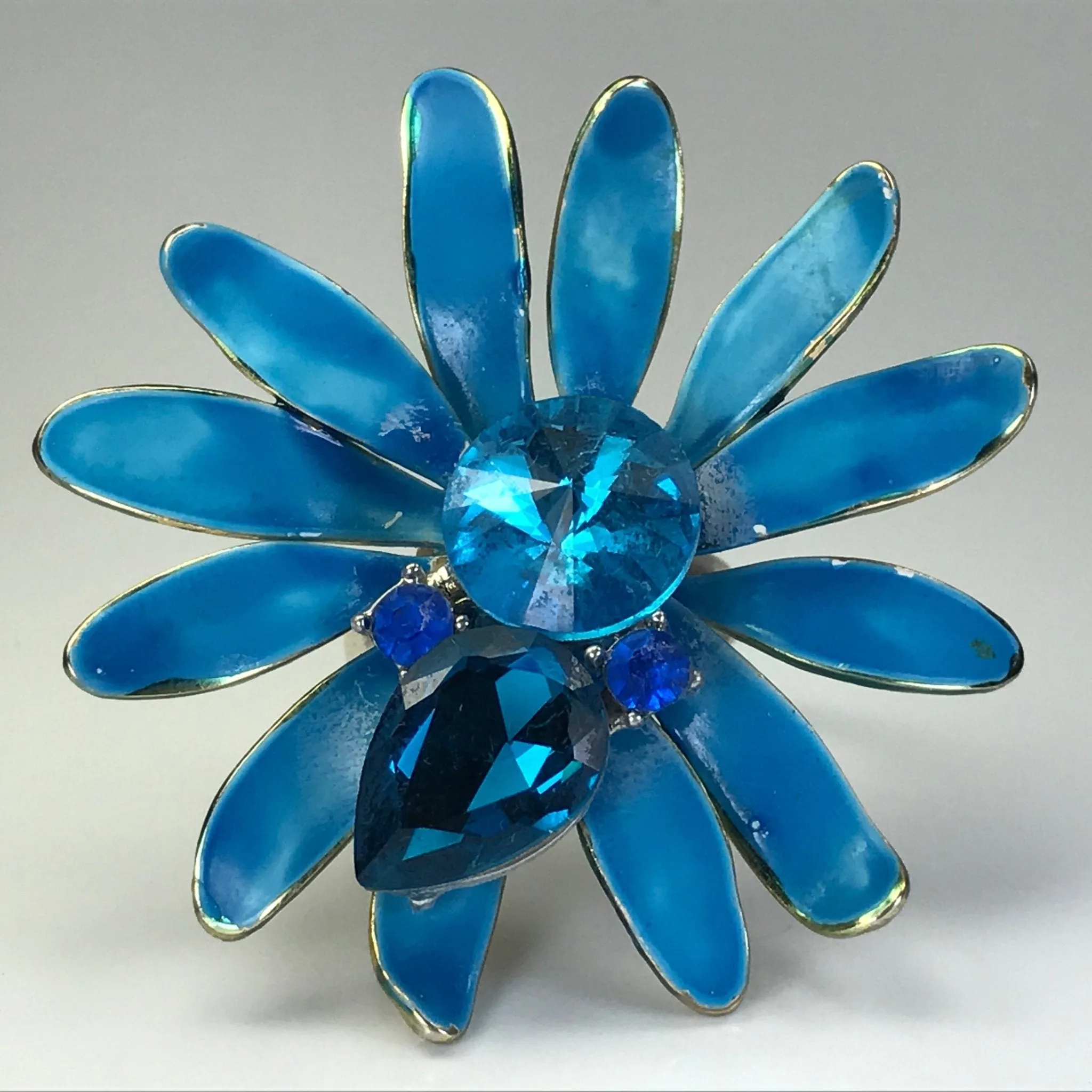 Vintage Blue Enamel Flower Ring. Upcycled Vintage Statement Ring. Blue Rhinestones.